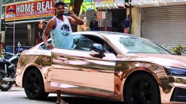 श्रेयस अय्यरची Audi S5, गोल्डन-ब्राउन कस्टम रॅप, V6 TFSI बॅजिंग आणि स्पोर्टबॅक प्रोफाइलसह﻿